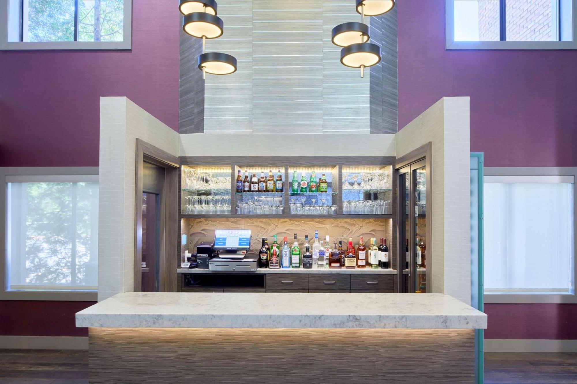 Hotel Doubletree By Hilton Atlanta Alpharetta-Windward Extérieur photo