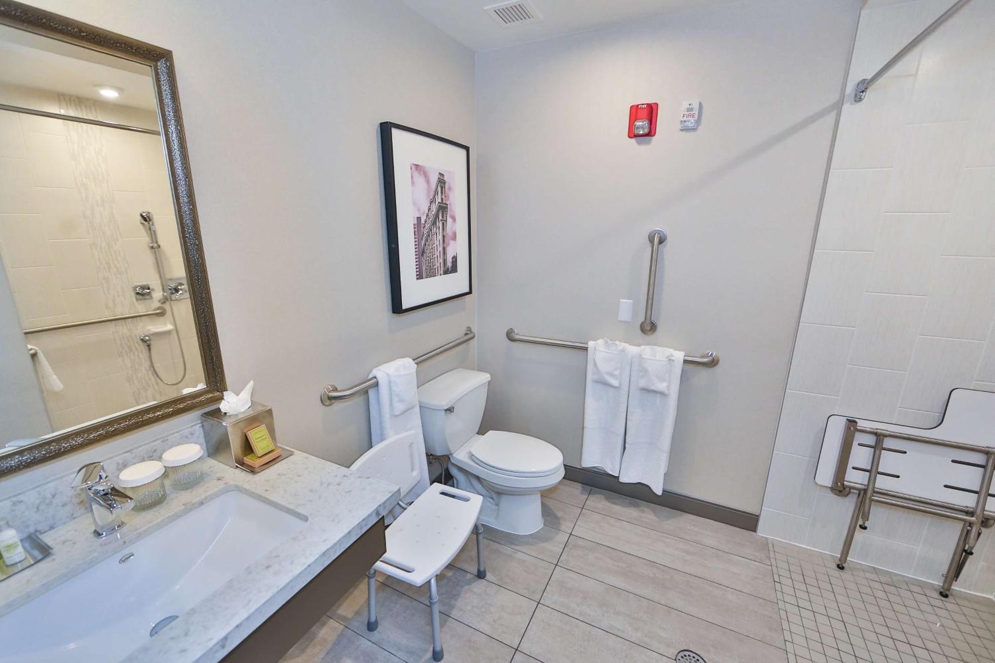 Hotel Doubletree By Hilton Atlanta Alpharetta-Windward Extérieur photo