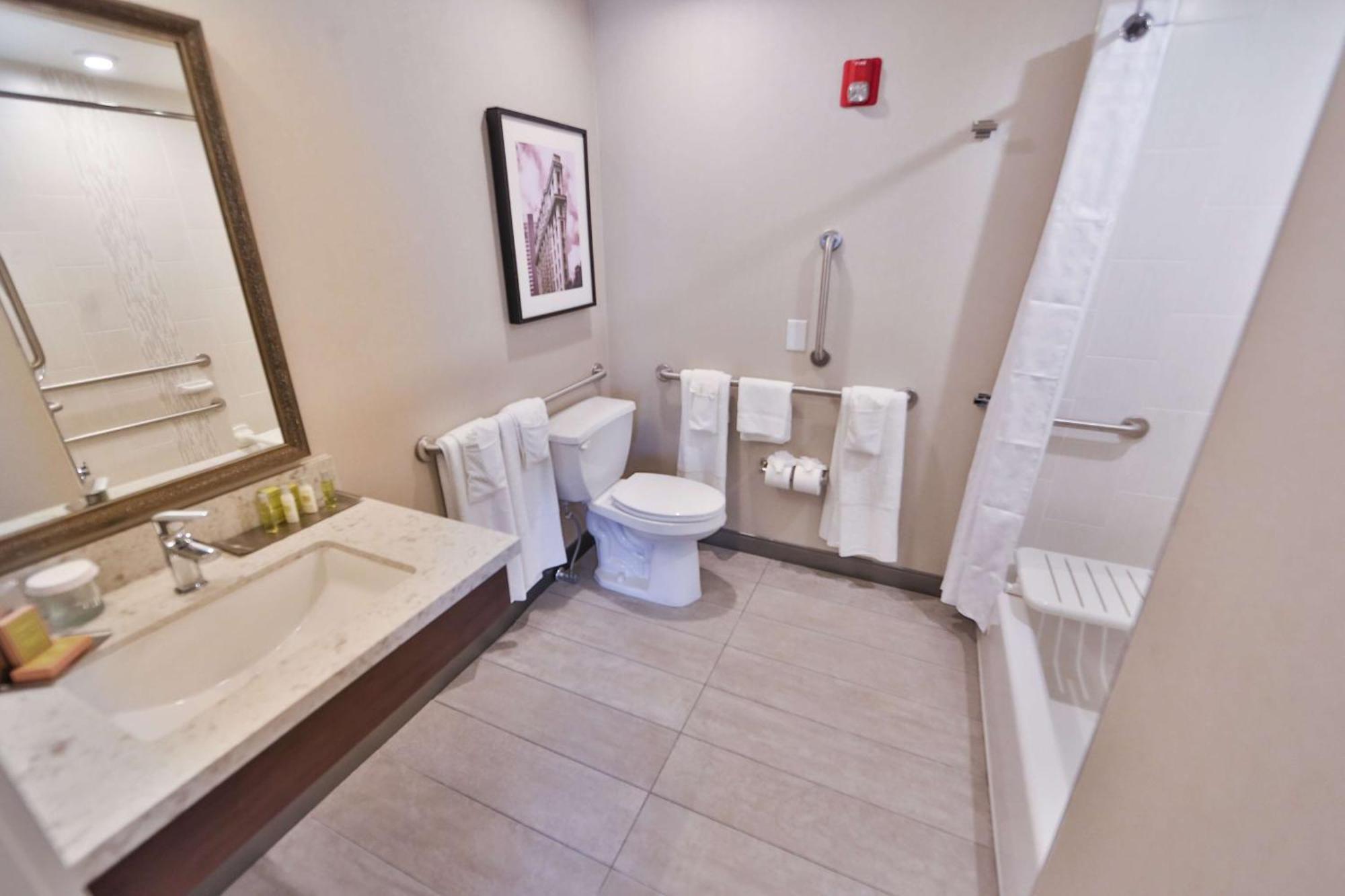 Hotel Doubletree By Hilton Atlanta Alpharetta-Windward Extérieur photo